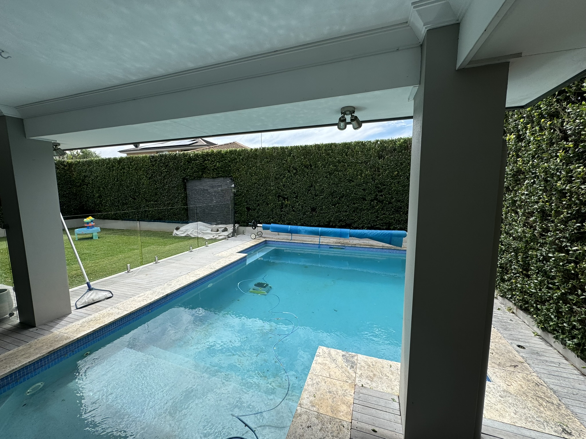 Hedge and garden bed maintenance, Cronulla